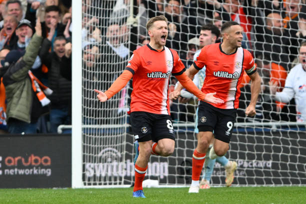 财政优势成 财政优势成